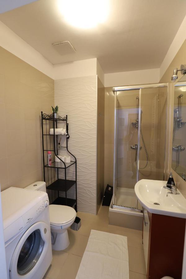 Apartamento Relaxbox Cracovia Exterior foto